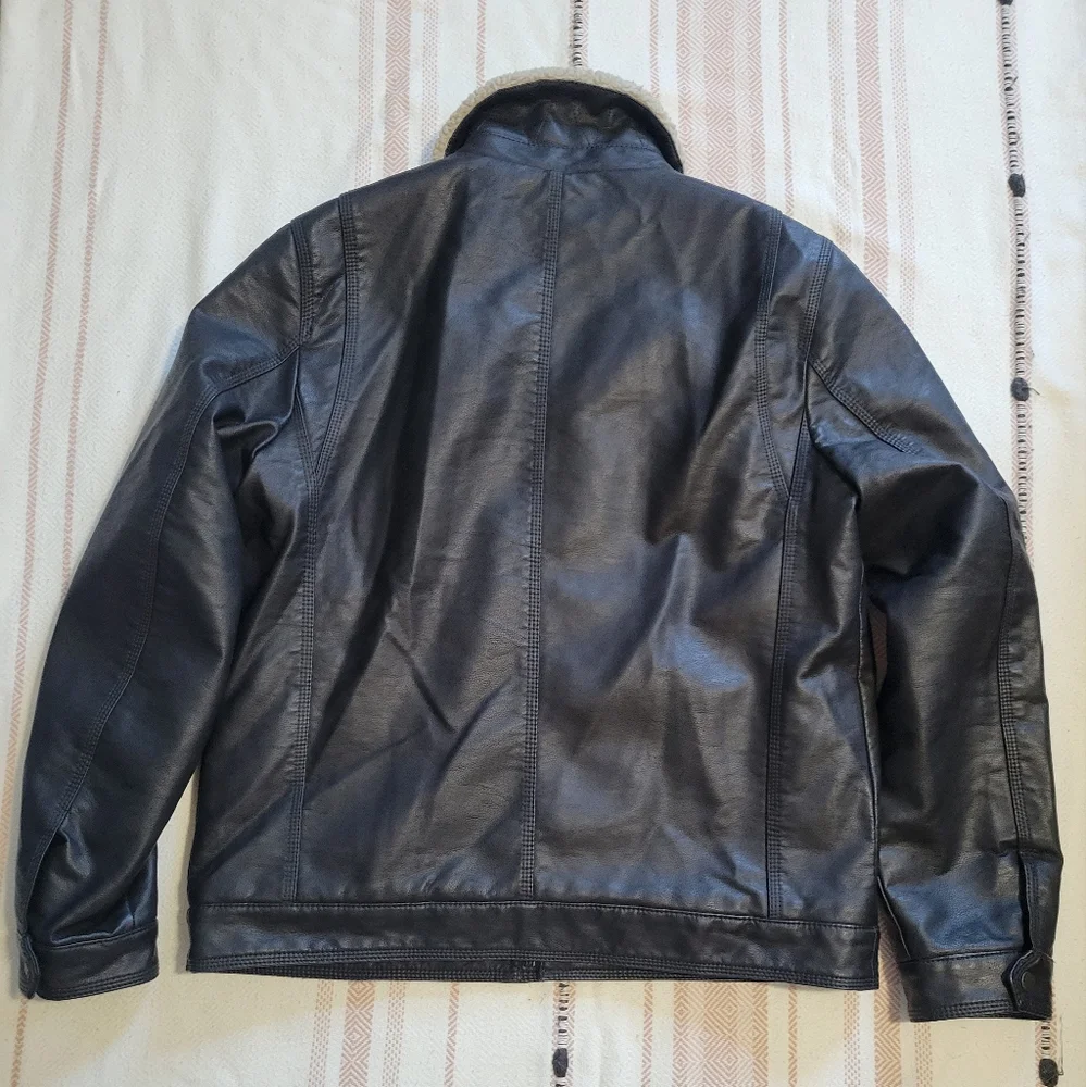 Levi's men brown faux leather with sherpa heavy jacket M